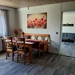 Apartament Flora *