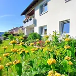 Apartament Flora *